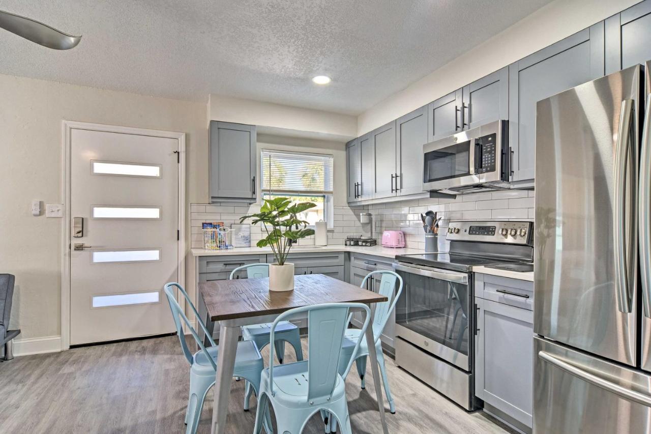 Well-Appointed Madeira Beach Condo With Patio! セント・ピート・ビーチ エクステリア 写真